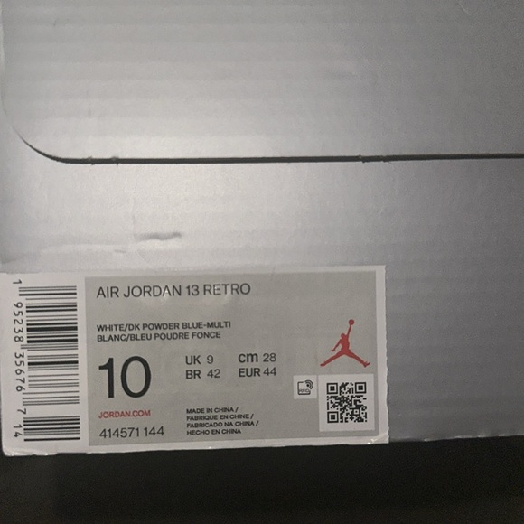 AIR JORDAN 13 RETRO
WHITE/DK POWDER BLUE-MULTI
BLANC/BLEU POUDRE FONCE
SIZE 10 - Picture 7 of 8